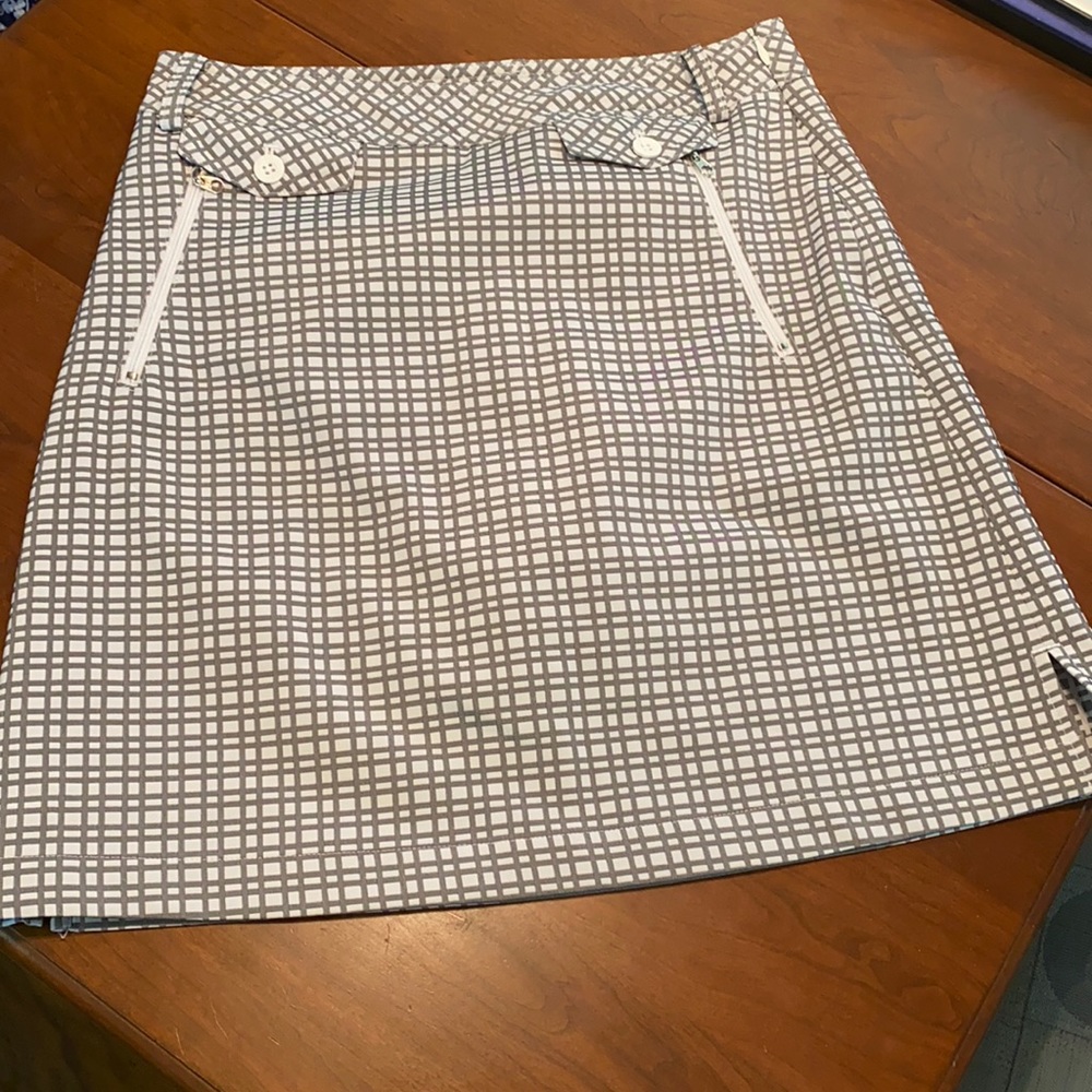 N'VO golf skorts